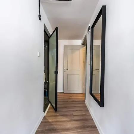 Madre Suites Lägenhetshotell *